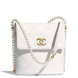 1chanel Small Hobo Bag white