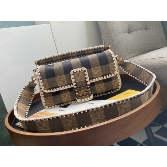 FENDI 1BAGUETTE Brown fabric bag